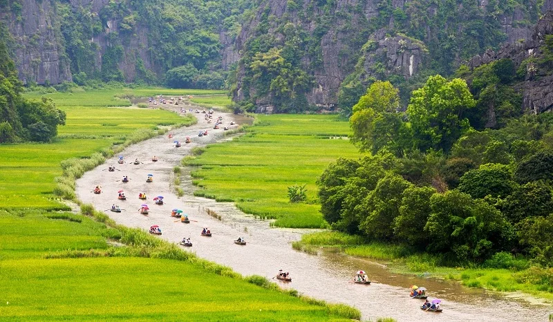 du-lich-ninh-binh-2-ngay-1-dem-tu-tuc