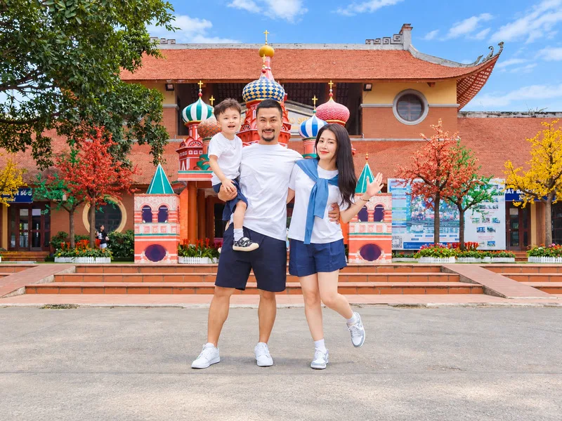 Ngoài màn ảnh, Duy Hưng có cuộc sống gia đình khá kín tiếng